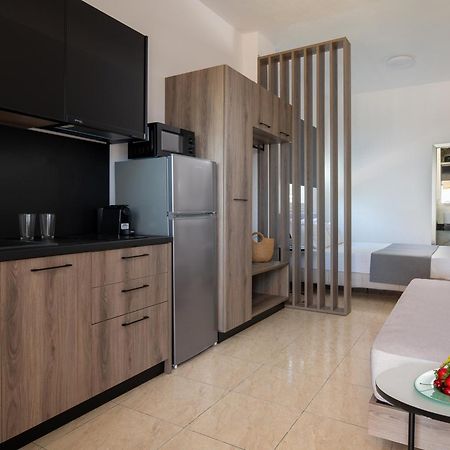 Jolandas Suites Торони Екстериор снимка