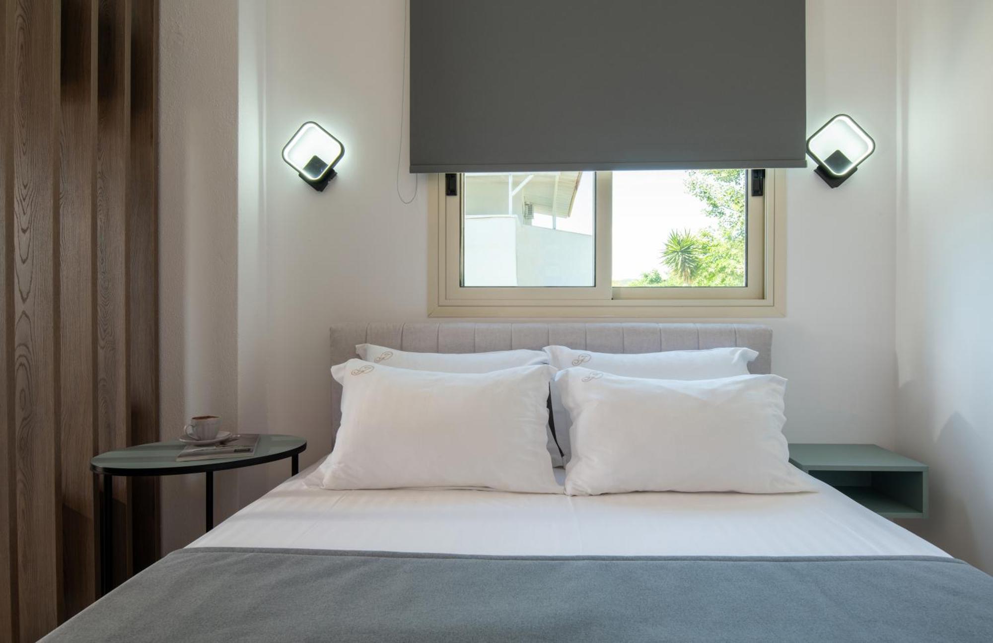 Jolandas Suites Торони Екстериор снимка